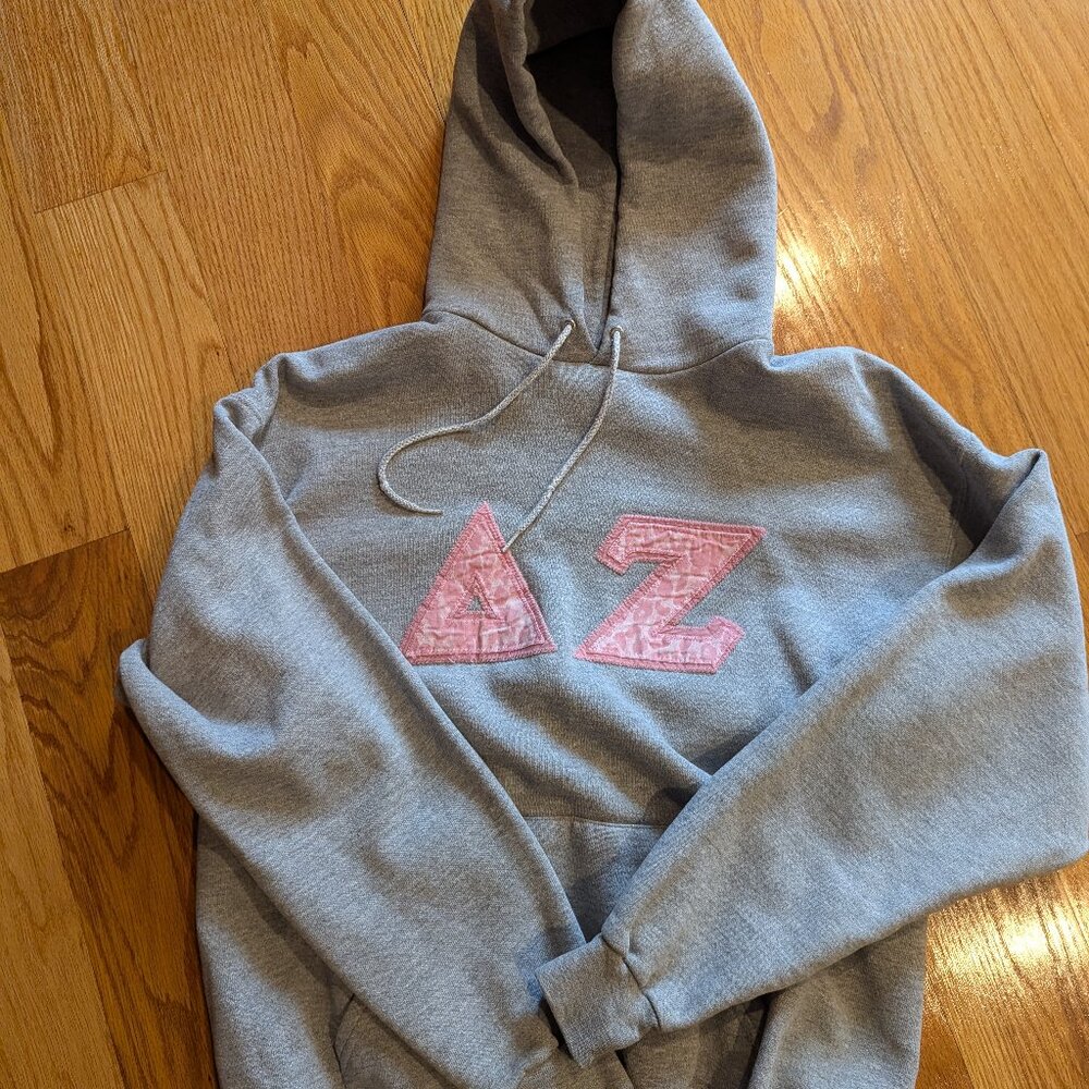 Custom Greek Letter Women's Grey Hooded Sweatshirt (Delta Zeta/DZ/Pink Cheetah)